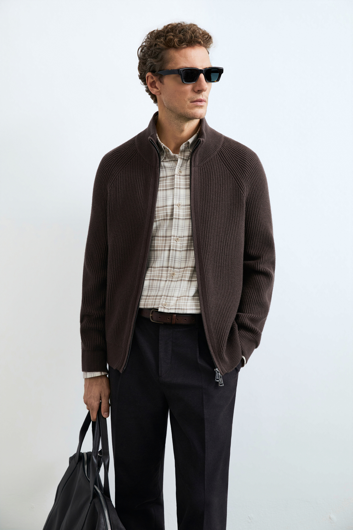 Ardan Strickjacke aus Baumwollmischung mit Reißverschluss und Stehkragen Braun - LUFIAN