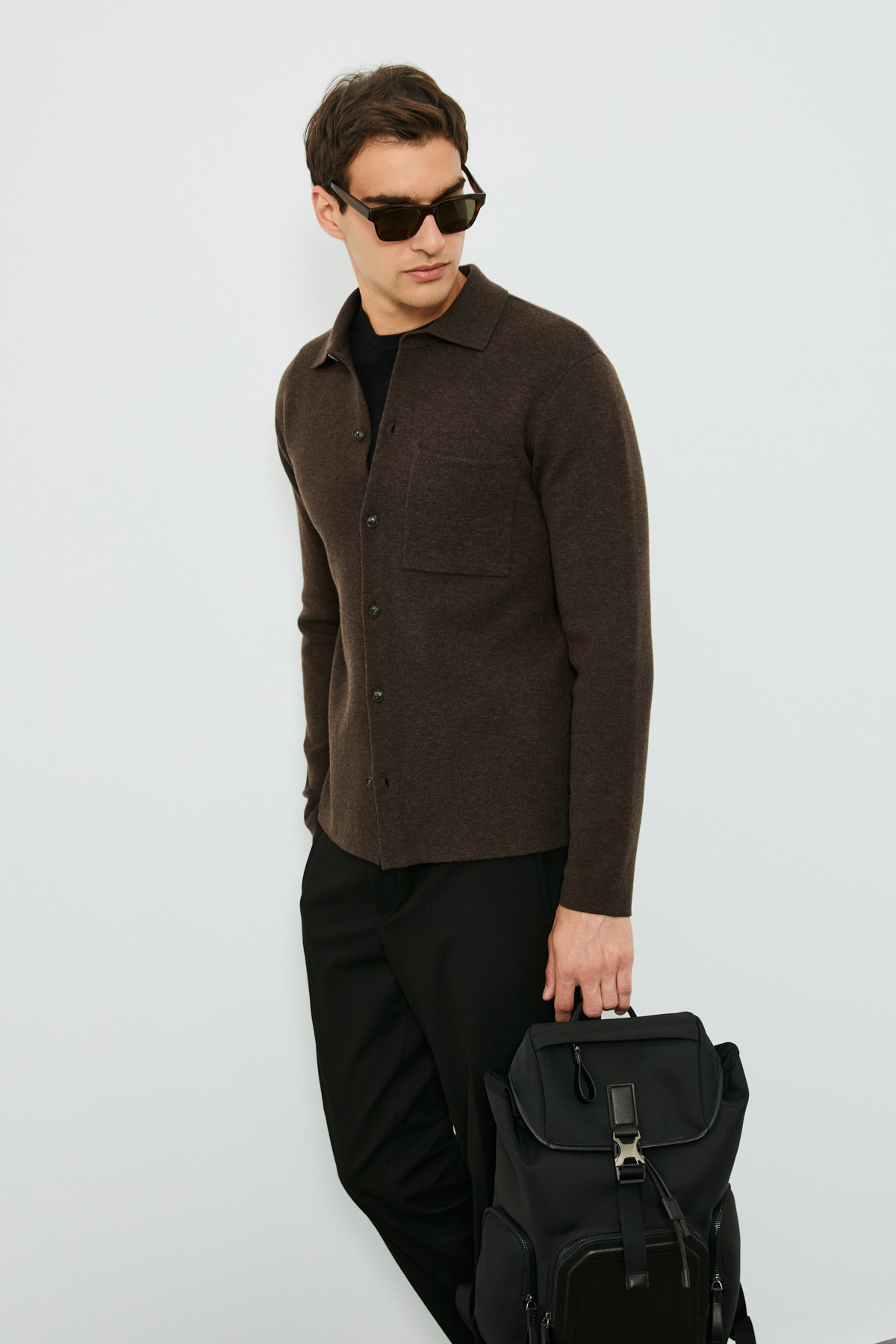 Liber Strickjacke aus Wollmischung mit geknöpftem Polokragen Braun - LUFIAN