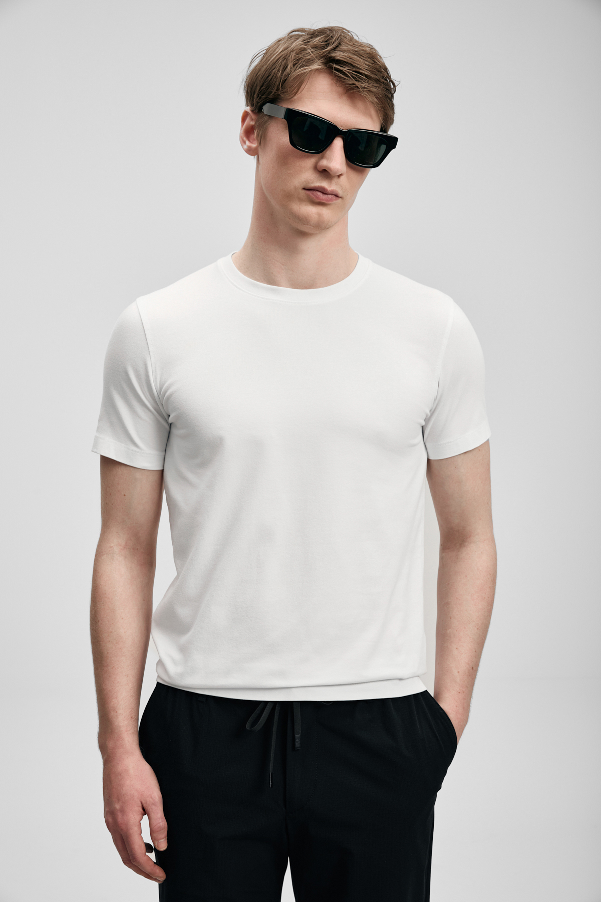 Mens Basic T - Shirt Off Whıte - LUFIAN