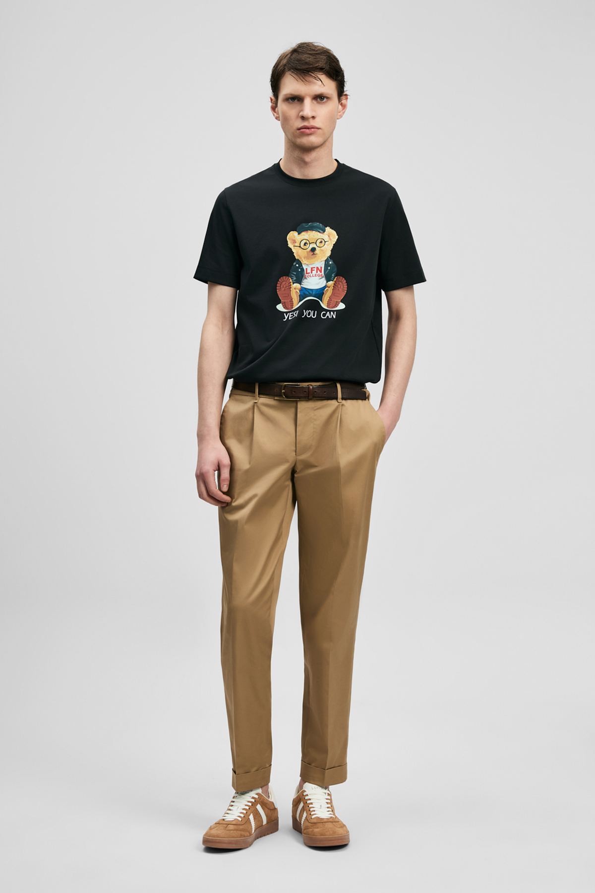 Teddy Modernes Grafik-T-Shirt Schwarz - LUFIAN
