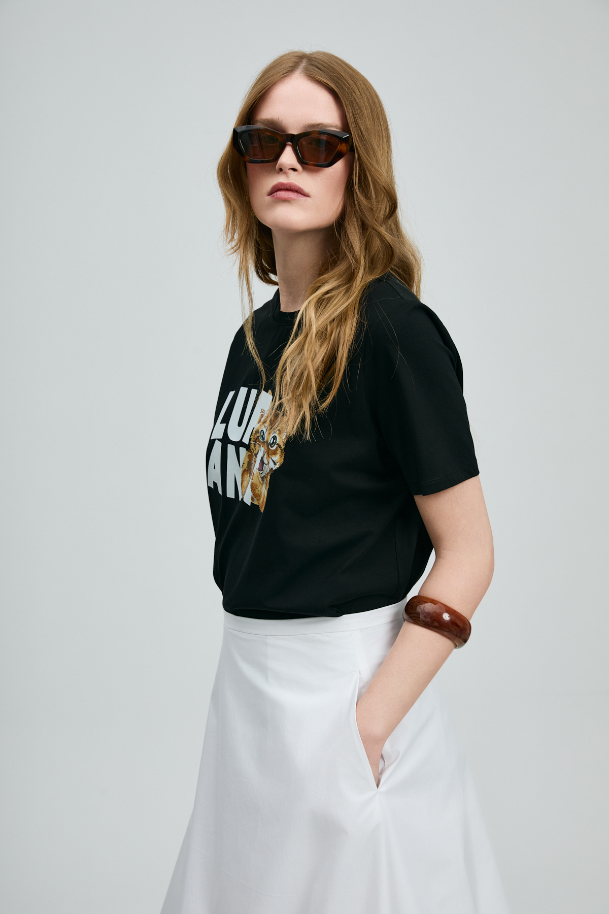 Petıt Women's T-Shirt Black - LUFIAN
