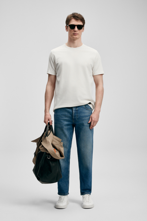 Soft Modern Graphic T-Shirt Off White - LUFIAN