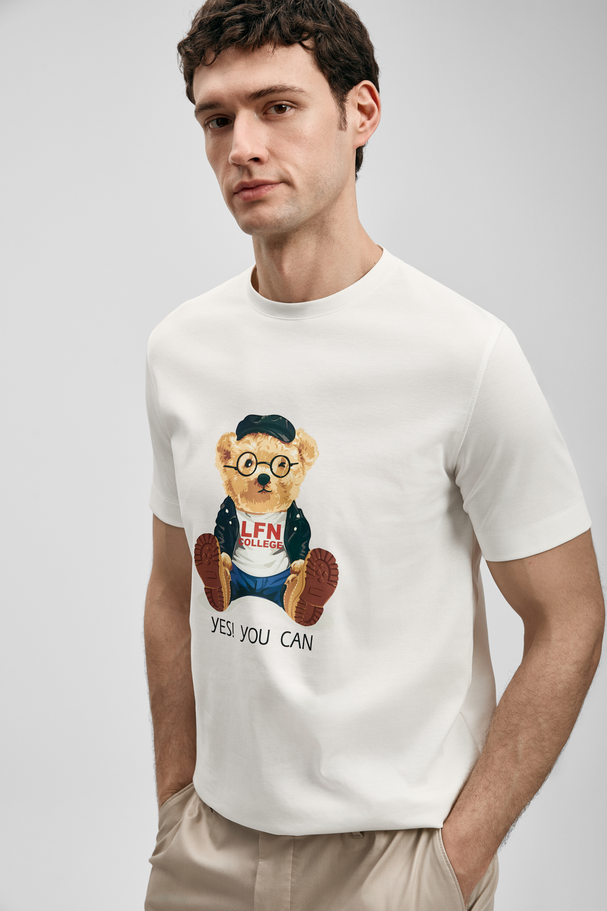 Teddy Modern Graphic T-Shirt Off White - LUFIAN