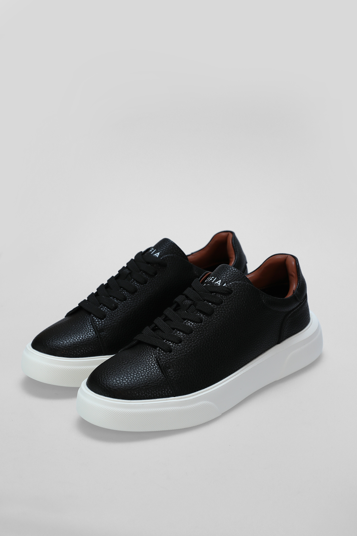 Tommy Men's Sneaker Shoes Black - LUFIAN