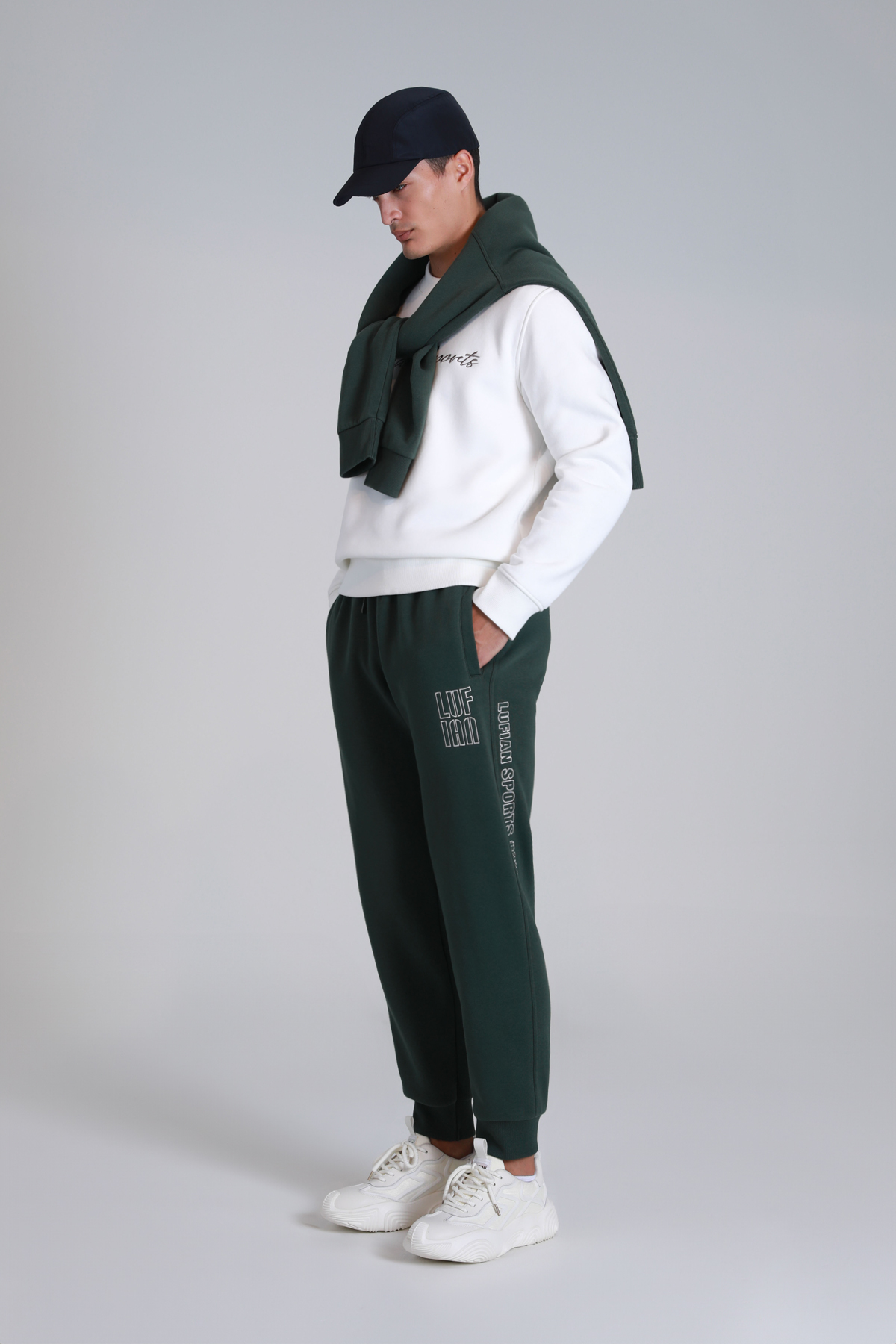 Loved Erkek Sweatshirt Kırık Beyaz - Lufian