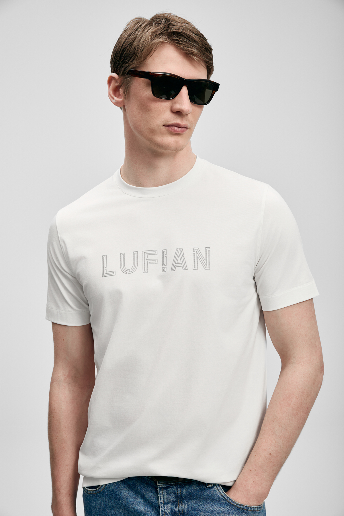 Oscar Modern Grafik Tişört Kırık Beyaz - LUFIAN