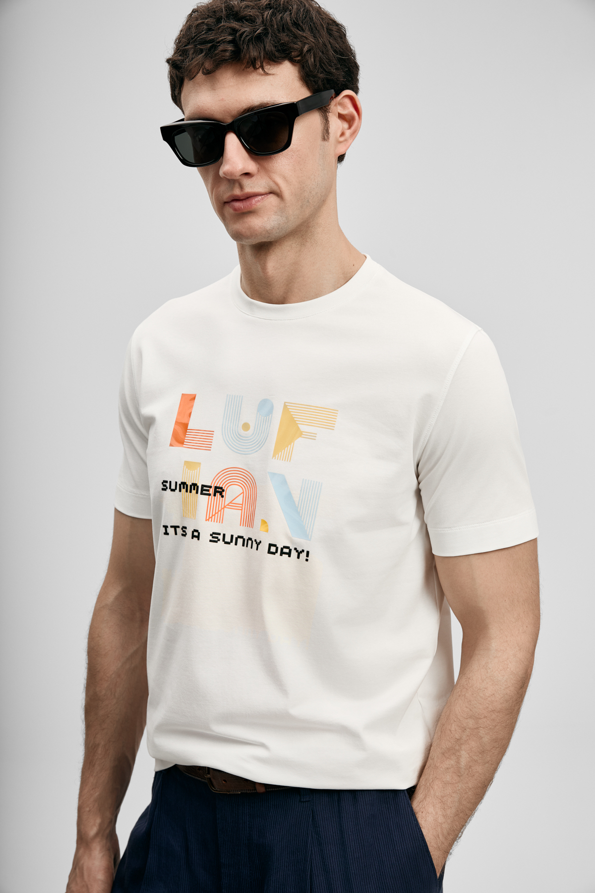 Sunny Modern Grafik Tişört Kırık Beyaz - Lufian (1)
